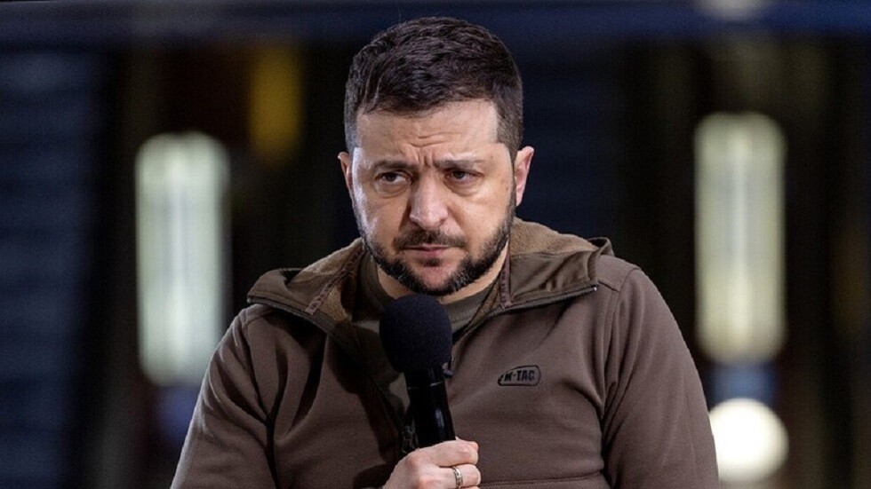 زيلينسكي: أوكرانيا لا تخطط لمهاجمة روسيا باستخدام الأنظمة الصاروخية الأمريكية