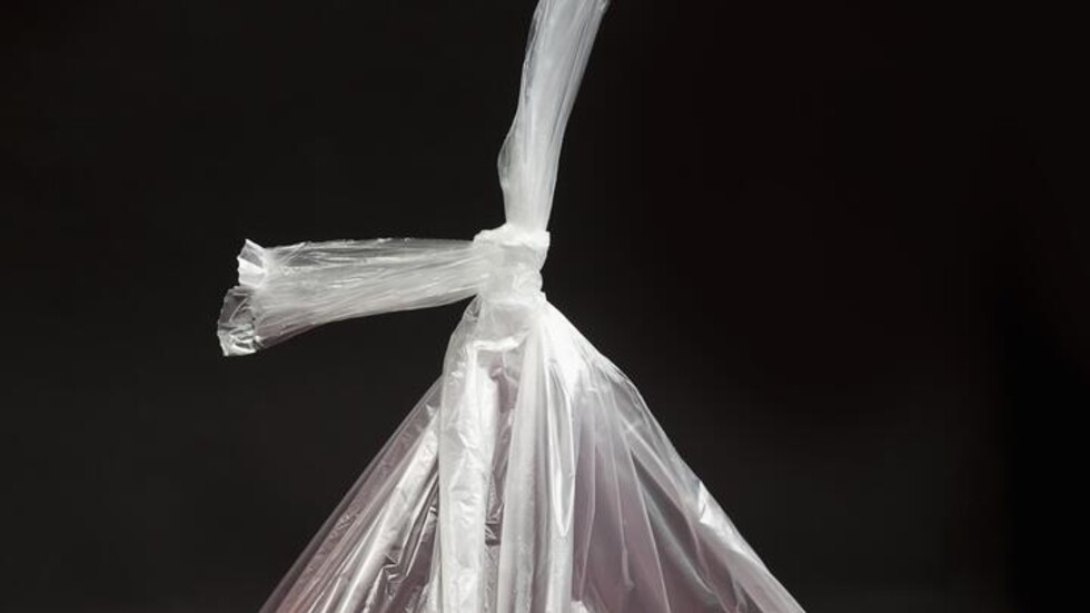 أبو ظبي تبدأ بحظر استخدام الأكياس البلاستيكية ذات الاستخدام الواحد