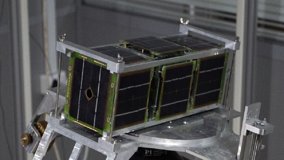 روسيا تستعد لإطلاق أقمار نانوية جديدة من المحطة الفضائية الدولية