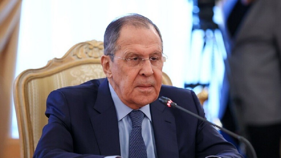 لافروف: "الناتو" رد بوقاحة على روسيا حول ضم أوكرانيا إلى صفوفه - فيديو