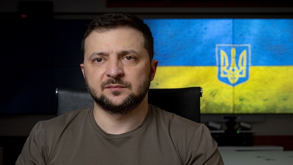 زيلينسكي يعترف باستسلام 2500 جندي في آزوفستال بعد نصف شهر من استسلامهم