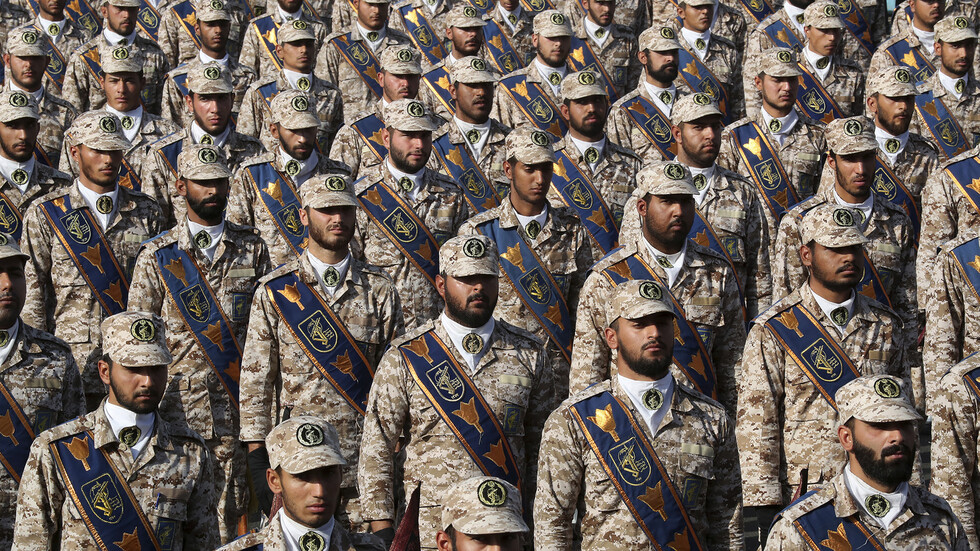 الحرس الثوري الإيراني يكشف تفاصيل مقطع فيديو حول مقتل أحد كوادره في قم