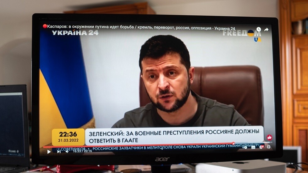 زيلينسكي: العقوبات الغربية ليس لها تأثير على موقف روسيا