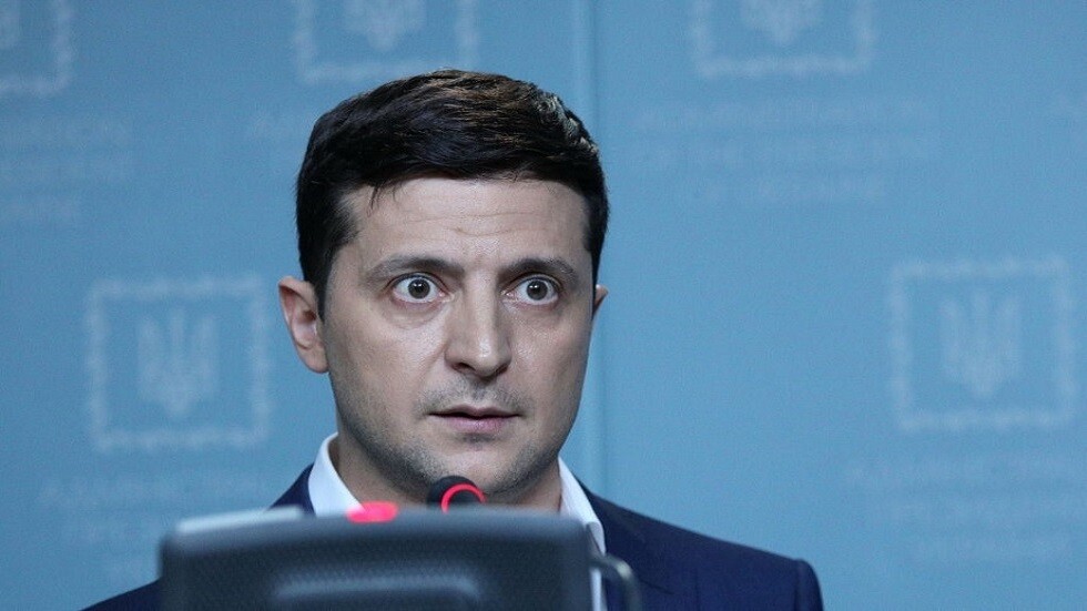 الفرنسيون منزعجون من زيلينسكي ويتهمونه بانعدام المسؤولية