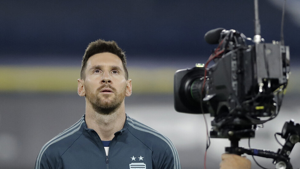 على خطى بنزيما.. ميسي يدخل عالما جديدا بعيدا عن كرة القدم