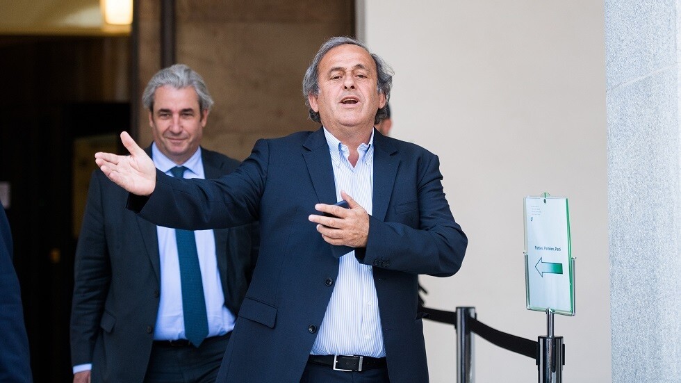 ميشيل بلاتيني يشن هجوما لاذعا على الـ"فيفا"