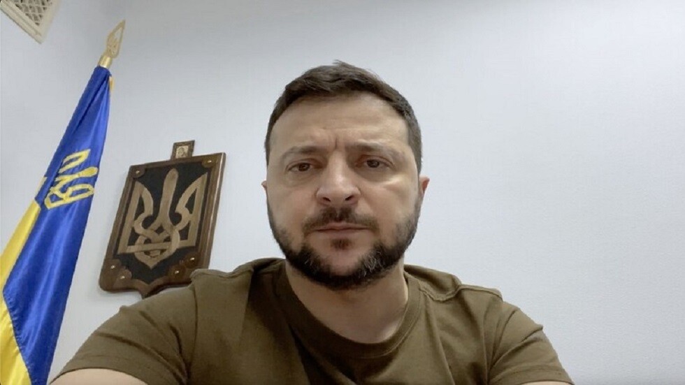 الدوما الروسي: زيلينسكي يدعي حرصه على مقابلة بوتين ويفرض عقوبات عليه