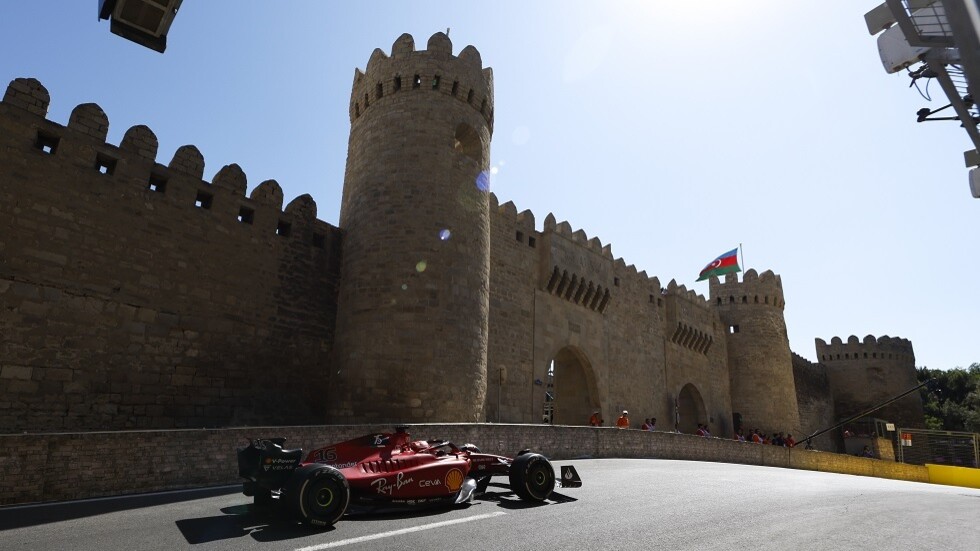 شارل لوكلير الأسرع في التجارب الحرة لجائزة أذربيجان الكبرى للفورمولا 1.. فيديو