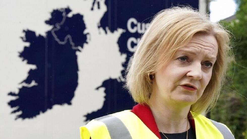 وزيرة خارجية بريطانيا تحدد الطريق نحو إطلاق سراح البريطانيين المحكومين بالإعدام في دونيتسك