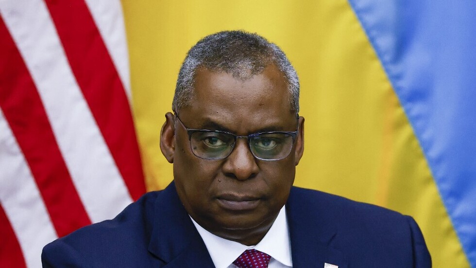 وزير الدفاع الأمريكي: على الدول الغربية تكثيف عمليات تسليم الأسلحة لأوكرانيا