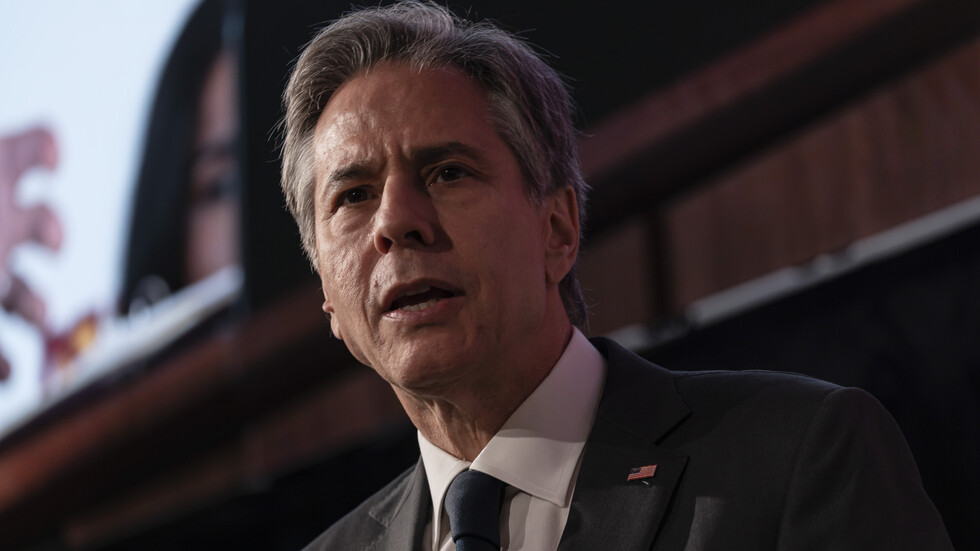 بلينكن: أكثر من 40 دولة قدمت دعما عسكريا لأوكرانيا