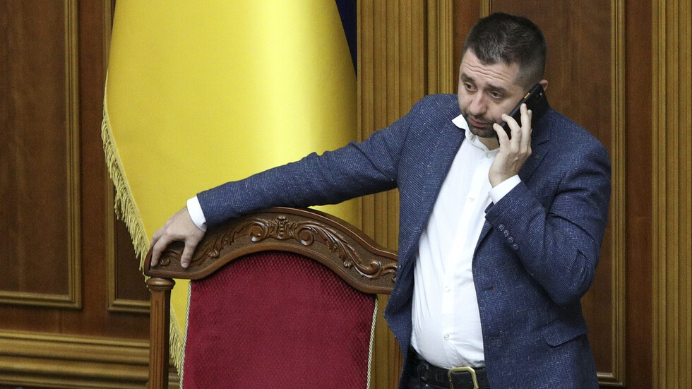 مسؤول أوكراني: يسقط حوالي ألف من قواتنا بين قتيل وجريح كل يوم في دونباس