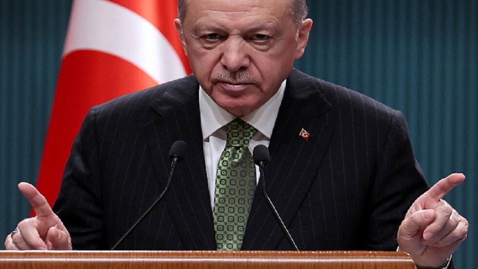 "متروبول لاستطلاعات الرأي": أردوغان يخطط لانتخابات مبكرة