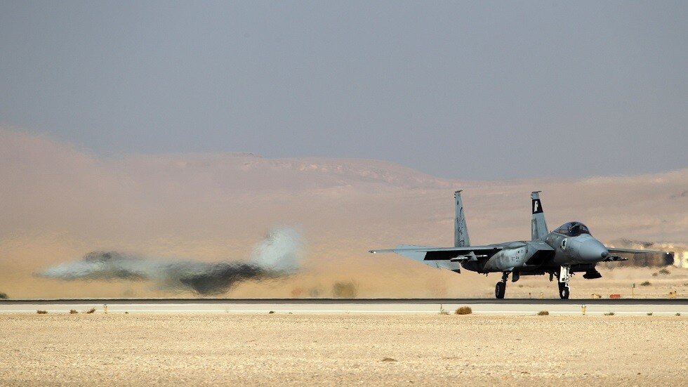 "وول ستريت جورنال": واشنطن تطلع سرا على خطط تل أبيب قبل غاراتها على سوريا