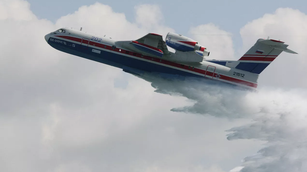 الجزائر تستأجر طائرة إطفاء روسية لمكافحة حرائق الغابات