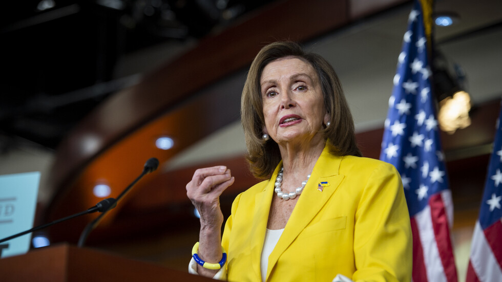 بعد زلة لسان بوش الابن.. بيلوسي تعزو تدهور الوضع الاقتصادي إلى الحرب على