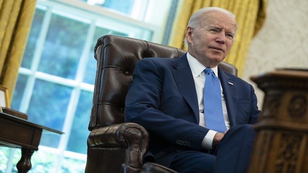 مفكر مصري لـRT: بايدن يهرب من نصر روسيا في أوكرانيا بزيارة الشرق الأوسط