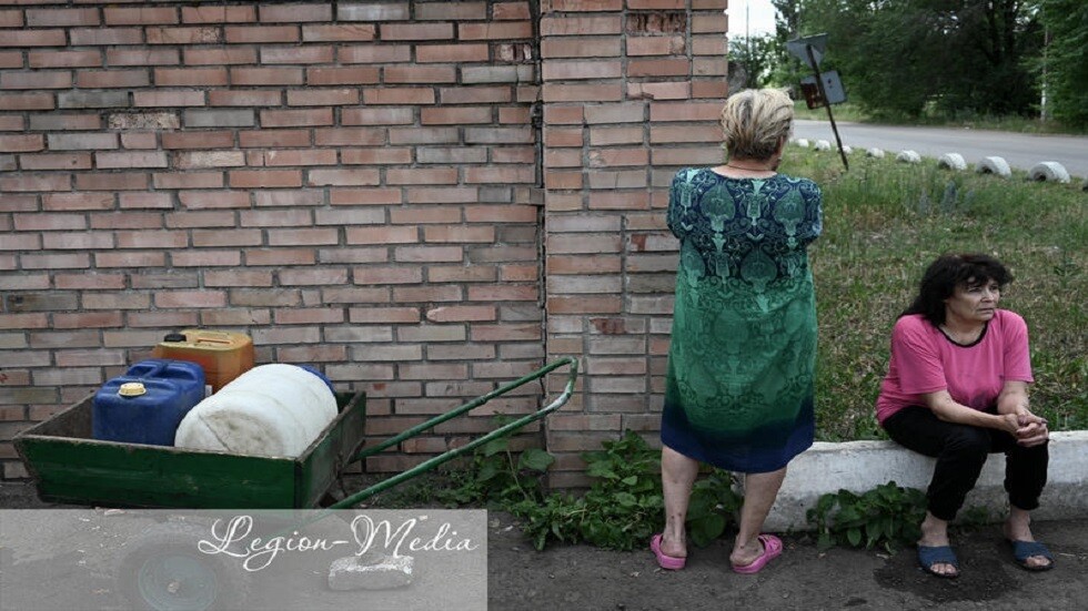 مقتل مدني وإصابة اثنين بقصف أوكراني لمدينة ماكيفكا في ضواحي دونيتسك