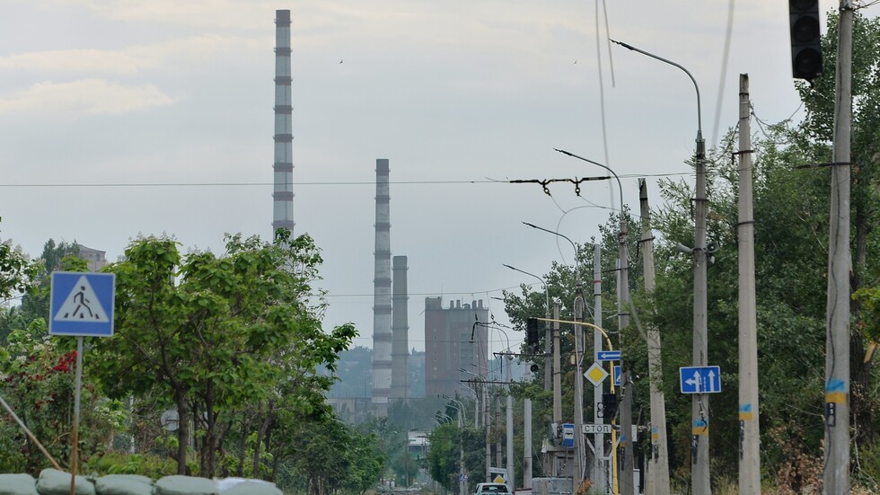جمهورية لوغانسك: المقاتلون من مصنع 