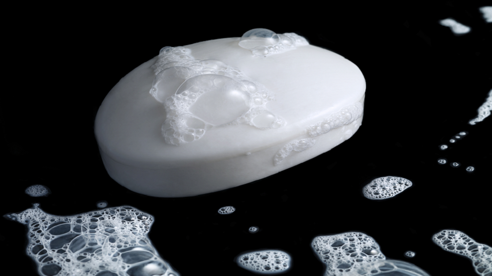 كيف يقتل الصابون الجراثيم؟