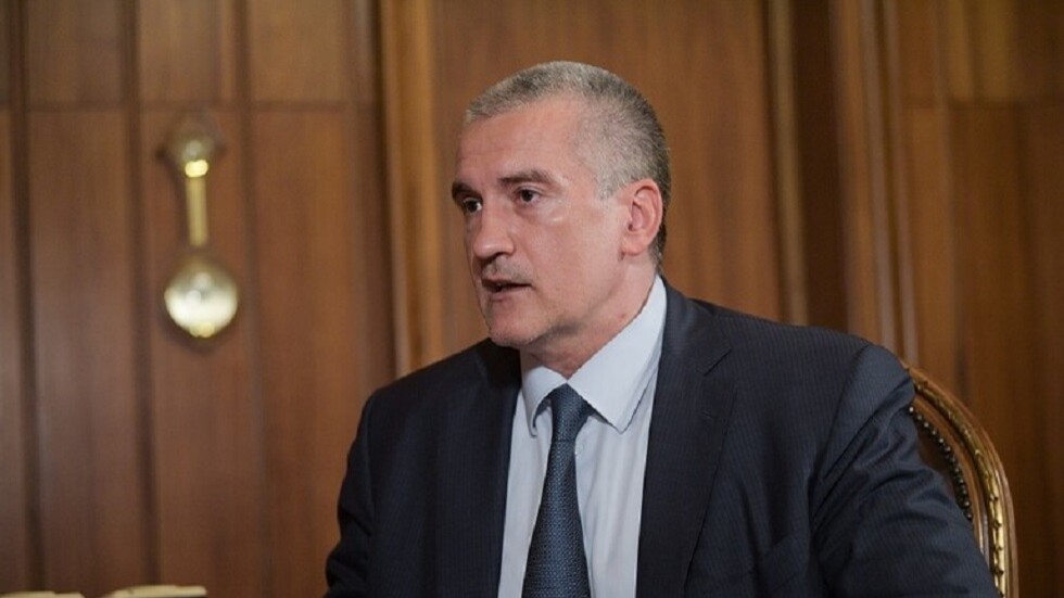 رئيس جمهورية القرم يؤكد فقدان 7 أشخاص إثر قصف قوات كييف منصة للغاز في البحر الأسود