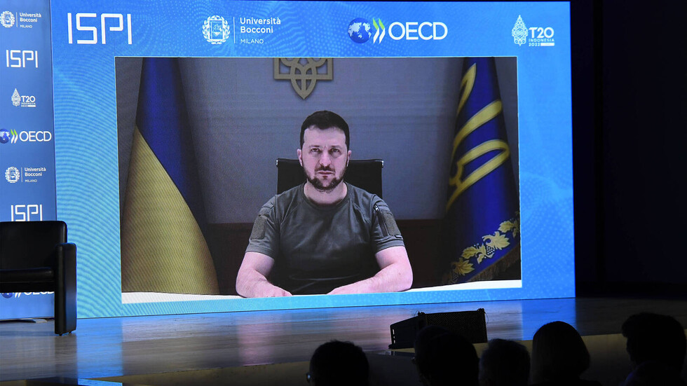 زيلينسكي: لا تقدم بعد في فك الحصار عن الموانئ الأوكرانية