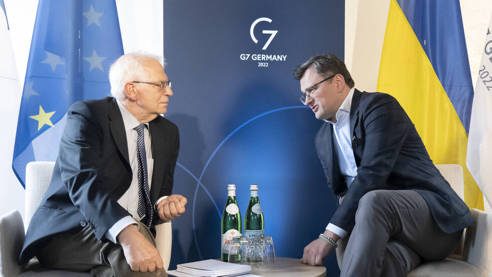 بوريل: نأمل باتخاذ قرار تاريخي إزاء أوكرانيا هذا الأسبوع