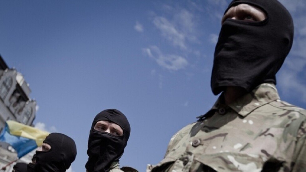 لوغانسك.. النازيون مارسوا خطف المدنيين على الحواجز لأسباب بينها أشكال وجوههم