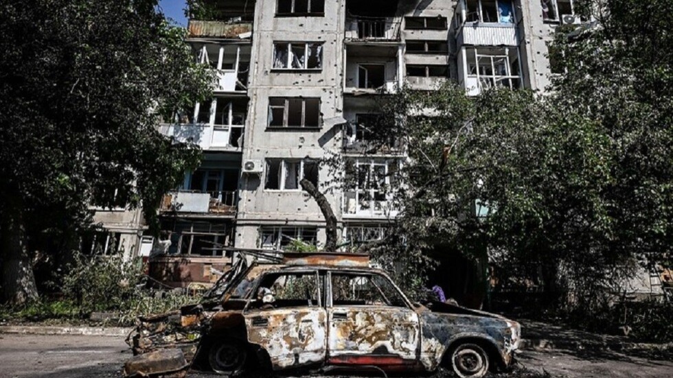 إصابة مركز البث التلفزيوني في مدينة دونيتسك جراء القصف الأوكراني