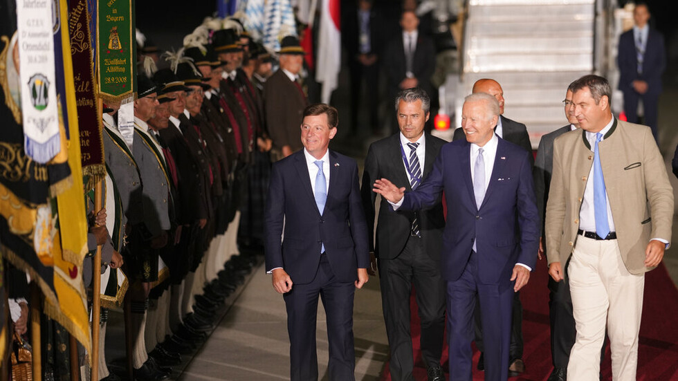 وسائل إعلام: بلدان مجموعة السبع تريد تحديد السعر الأقصى للنفط الروسي