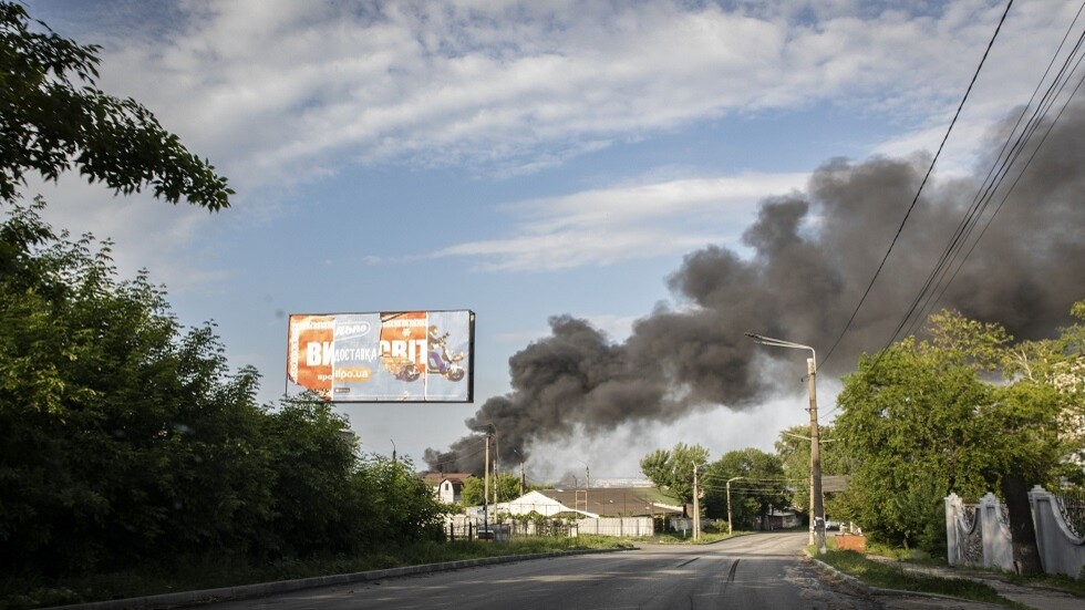القوات الروسية تقتحم مدينة ليسيتشانسك من 5 اتجاهات ومصدر يكشف: قوات كييف تقتل المدربين الأجانب