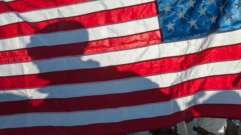 استطلاع رأي يظهر أن 80% من الأمريكيين يرون أن الأوضاع في بلادهم تسير "بشكل سيئ"