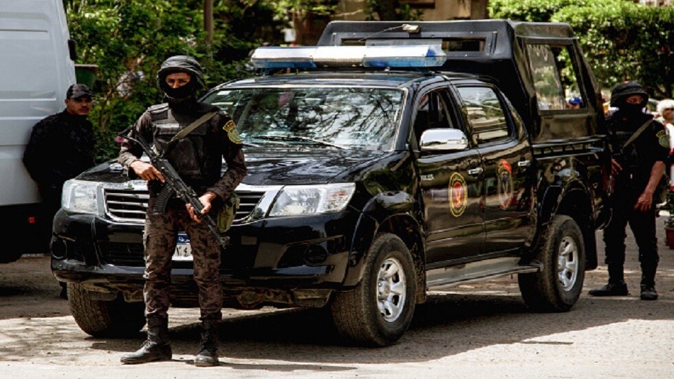 السلطات المصرية تلقي القبض على مستشار بمجلس الدولة بتهمة قتل زوجته المذيعة شيماء جمال