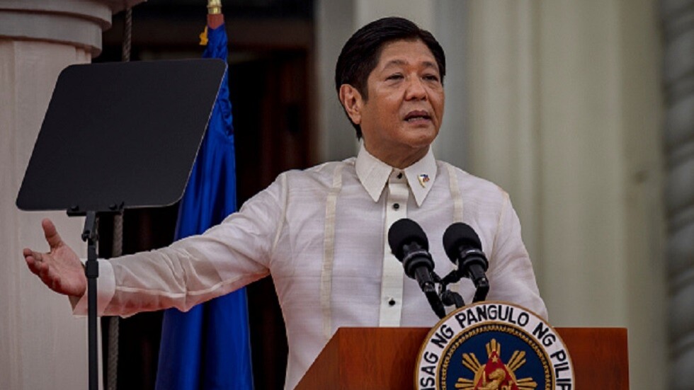 "لن أعتذر".. ماركوس الابن يتجنب الحديث عن انتهاكات والده حين كان رئيسا للفلبين