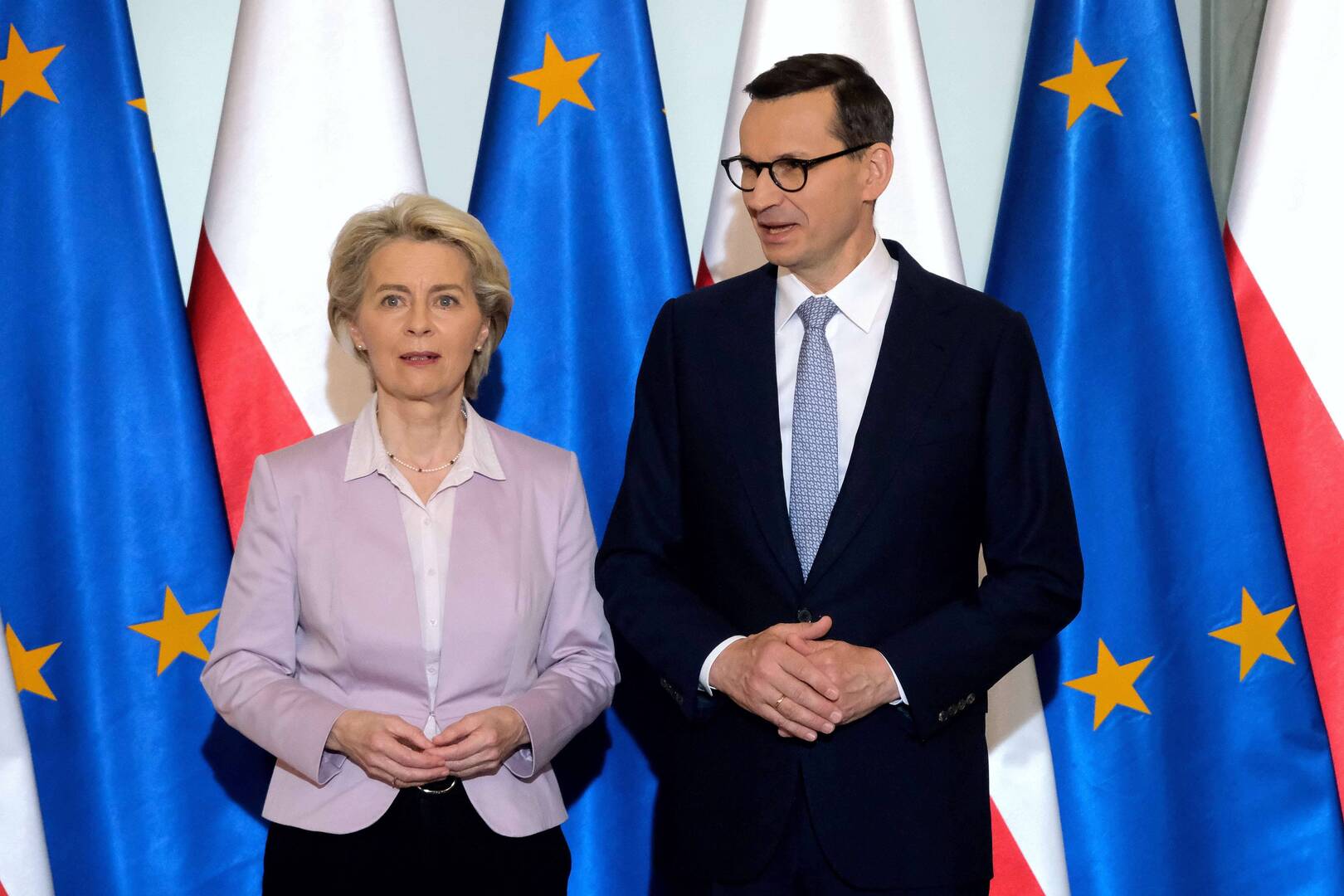 بولندا: سنحصل على مئات ملايين اليوروهات من الاتحاد الأوروبي لدعمنا أوكرانيا