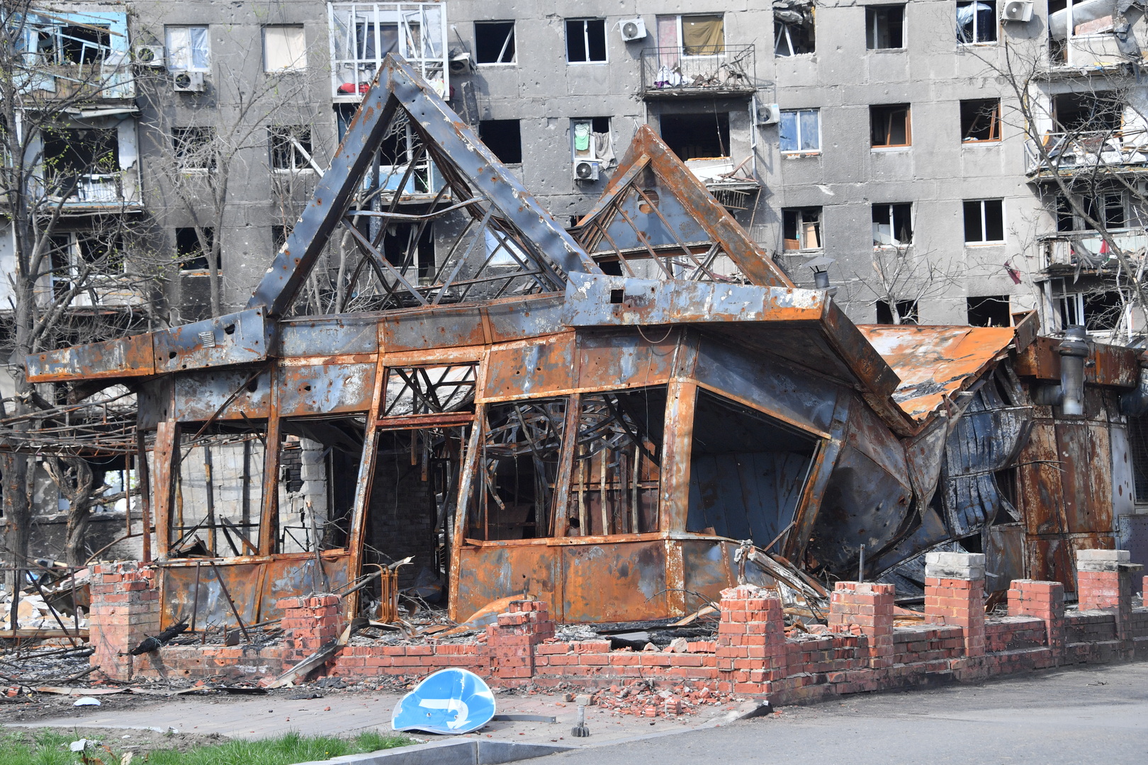 قوات كييف تقصف منطقة كويبيشيفسكي في دونيتسك بـ8 قذائف