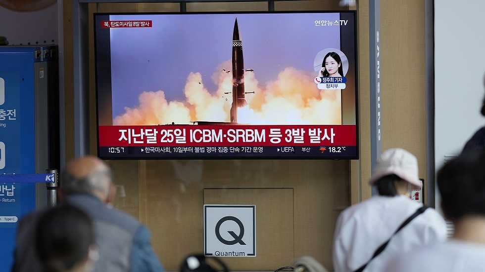 بعد إطلاق بيونغ يانغ 8 صواريخ جديدة.. رئيس كوريا الجنوبية يأمر بتعزيز الردع الموسع مع أمريكا