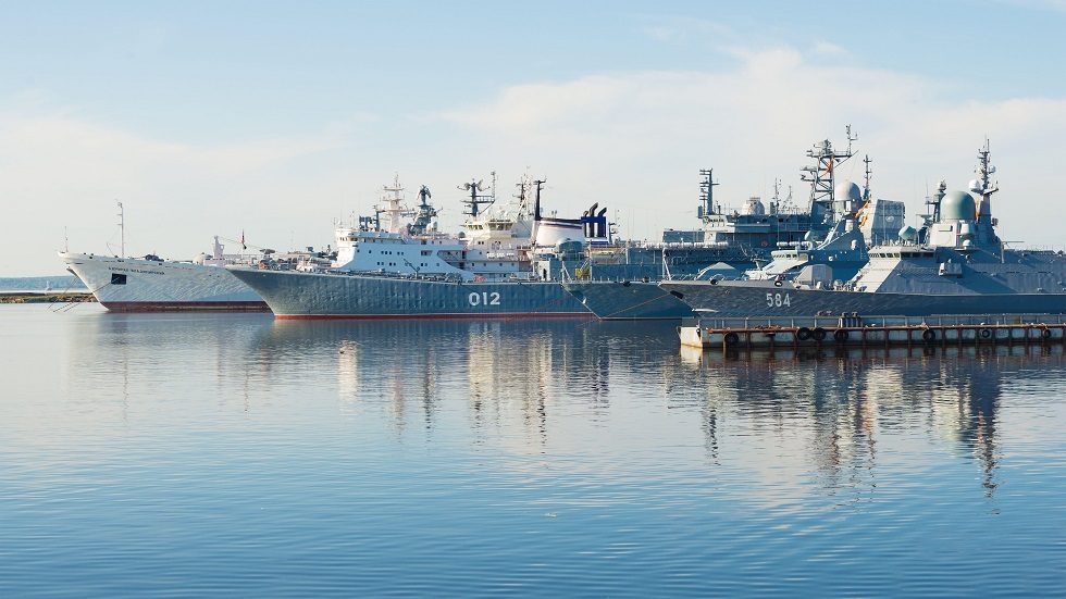 مناورات واسعة لأسطول البلطيق الروسي