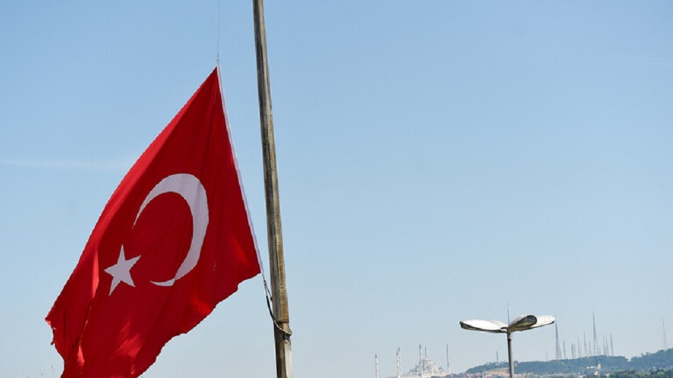 الخارجية التركية تستدعي السفير الإيطالي على خلفية مظاهرة حزب 