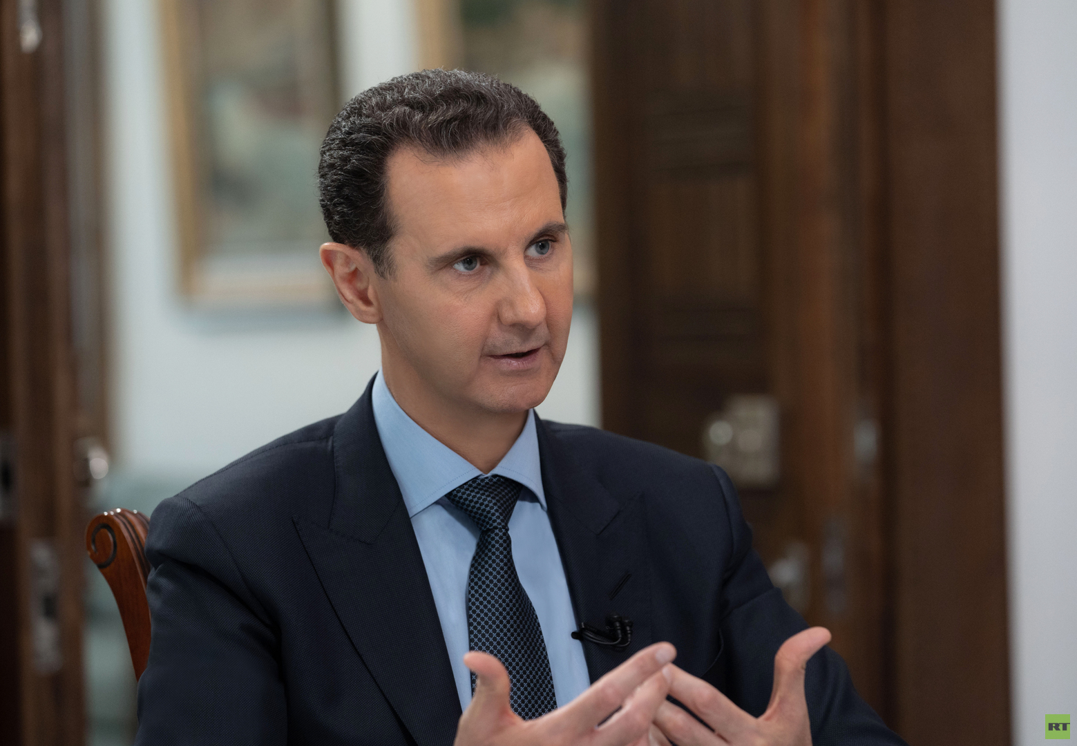 الرئيس الأسد لـRT: الولايات المتحدة تستخدم ورقة لسرقة موارد العالم