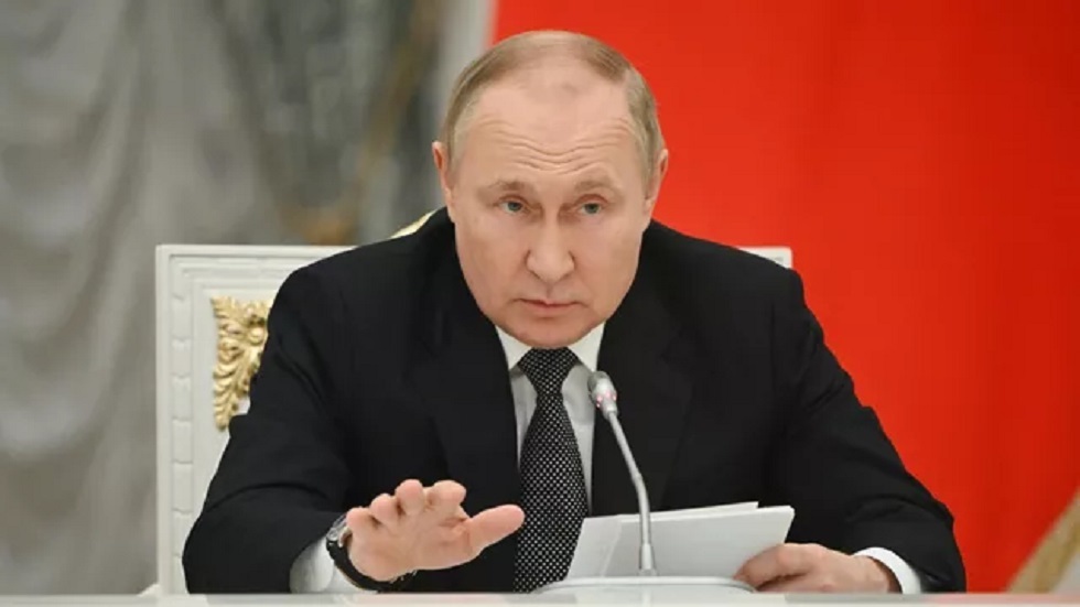 بوتين: التخلي عن موارد الطاقة الروسية غير مرجح في السنوات المقبلة