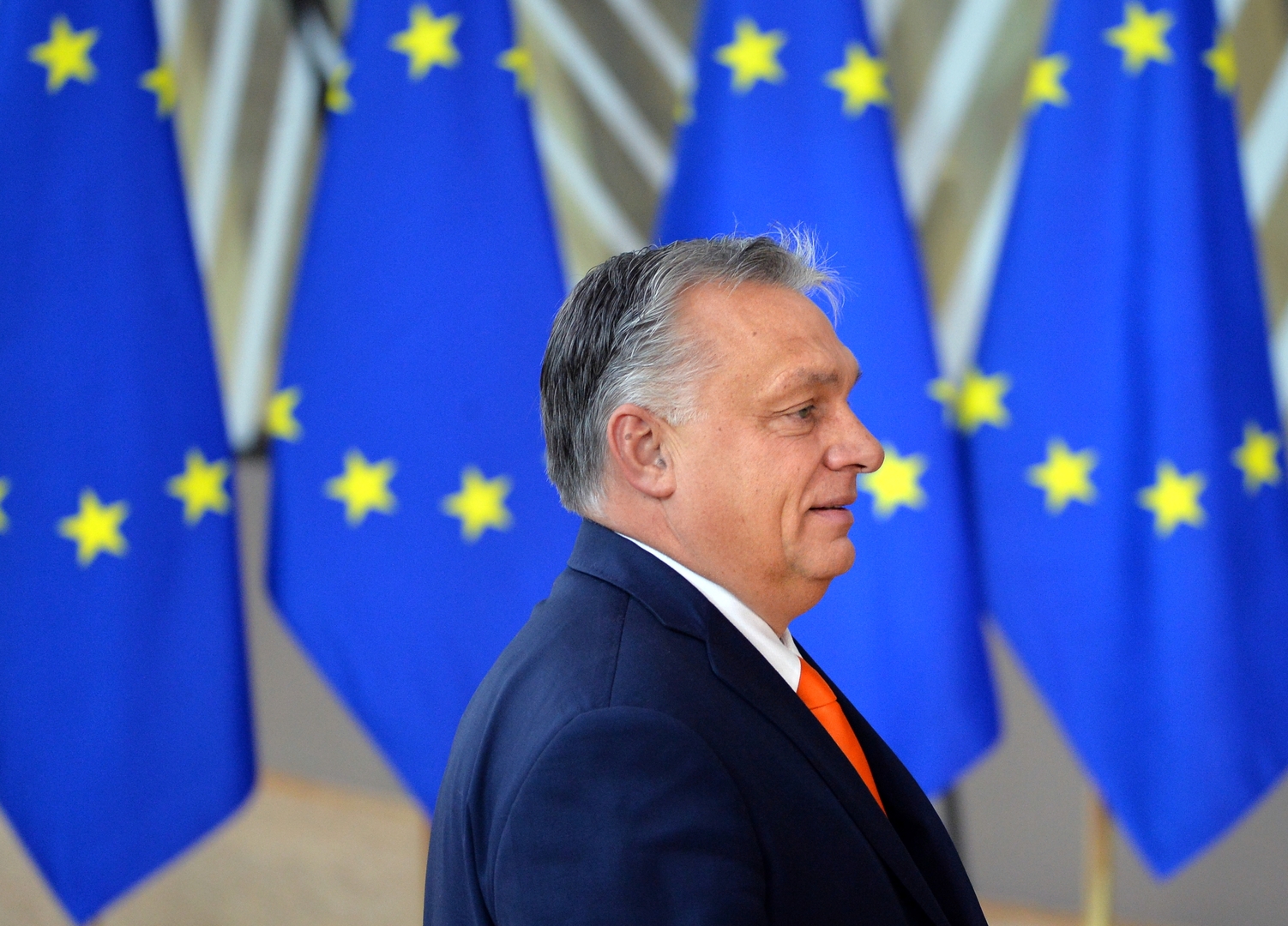 هنغاريا: استمرار سياسة العقوبات وحظر الغاز الروسي سيدمر اقتصاد أوروبا بأكملها
