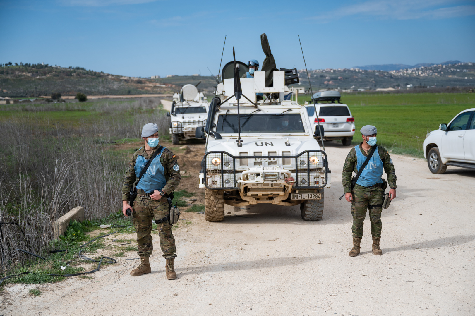 اليونيفيل تطالب الجيش اللبناني بضمان سلامة عناصرها بعد تعرضهم لتهديد ومحاولة نزع أسلحتهم