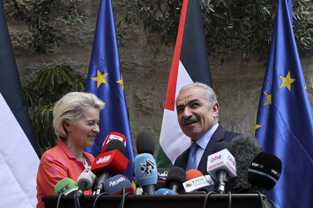 المفوضية الأوروبية تعلن استئناف صرف المساعدات للسلطة الفلسطينية
