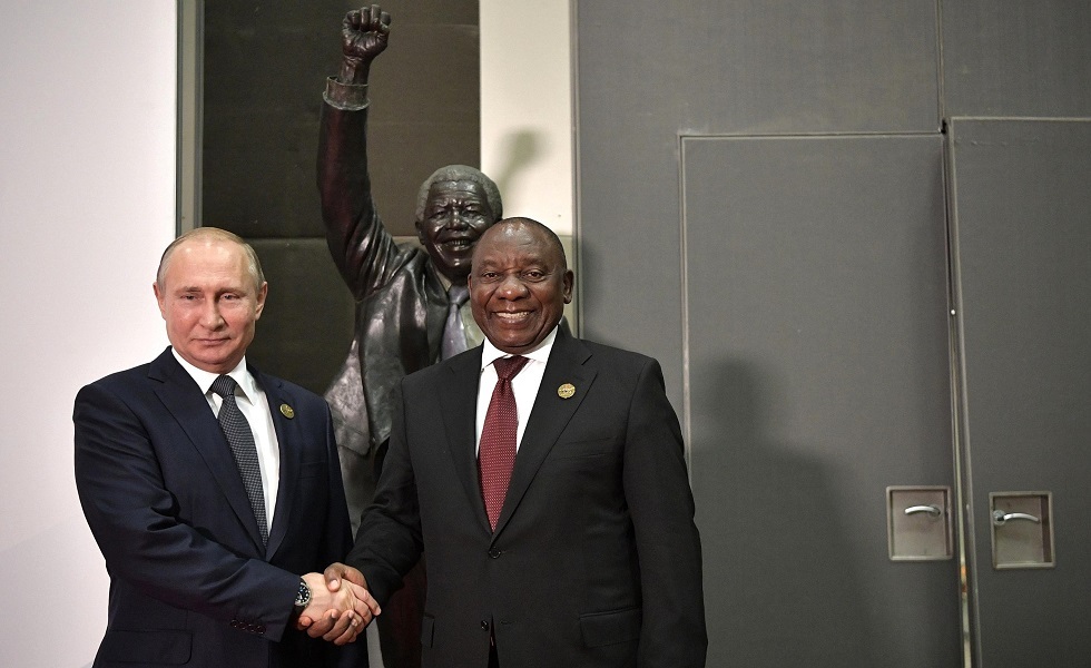 الكرملين: بوتين يبحث مع رئيس جنوب أفريقيا الأمن الغذائي وتوريد الأسمدة إلى إفريقيا