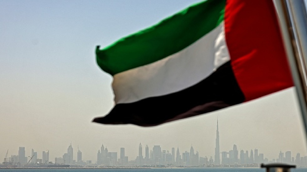 الإمارات تسجل 1433 إصابة جديدة بكورونا