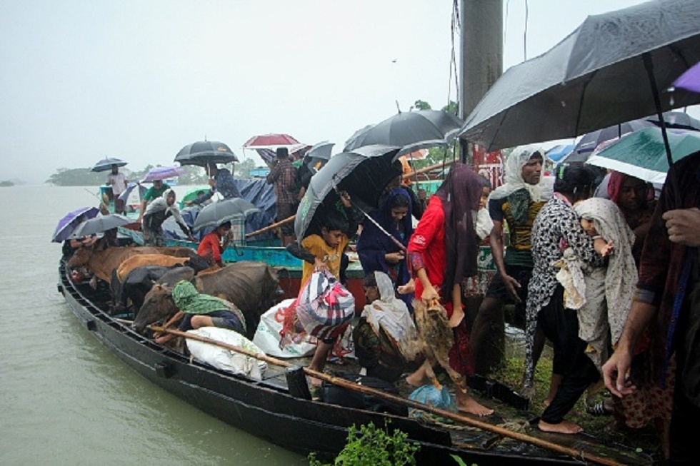 الفيضانات تحاصر نحو مليوني شخص في بنغلاديش