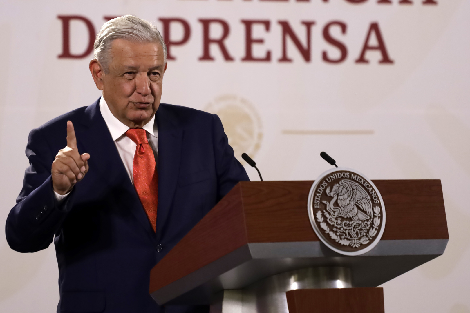 رئيس المكسيك: قطعت على نفسي 100 وعد ونفذتها إلا واحدا فقط