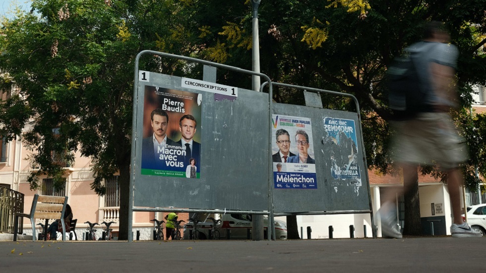 الفرنسيون يتوجهون إلى صناديق الاقتراع في الجولة الثانية من الانتخابات التشريعية