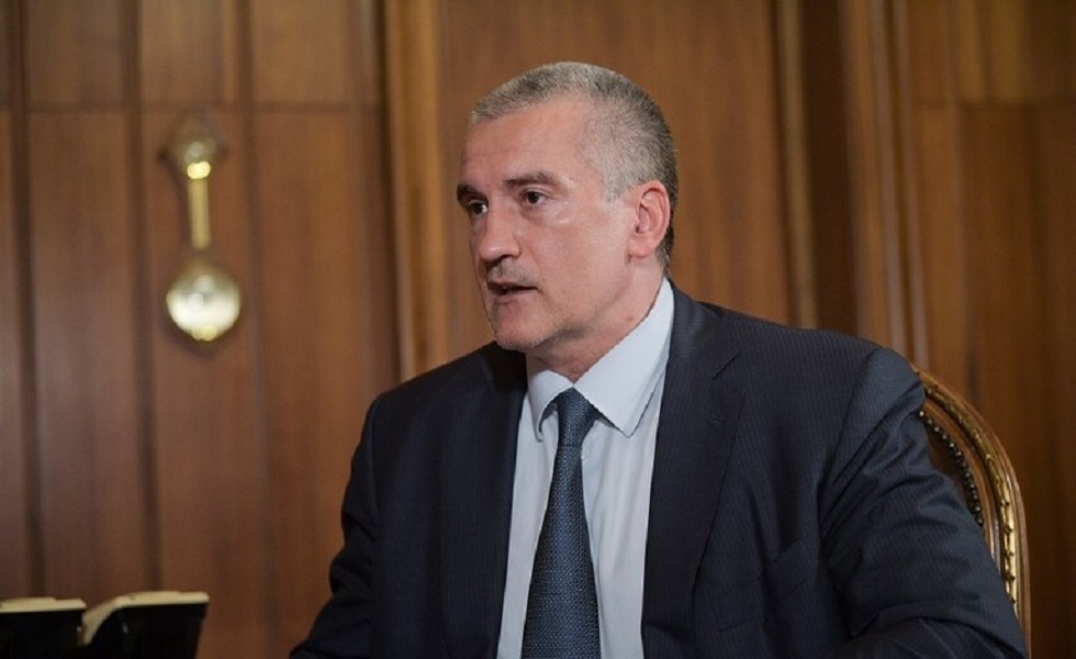 رئيس جمهورية القرم يؤكد فقدان 7 أشخاص إثر قصف قوات كييف منصة للغاز في البحر الأسود